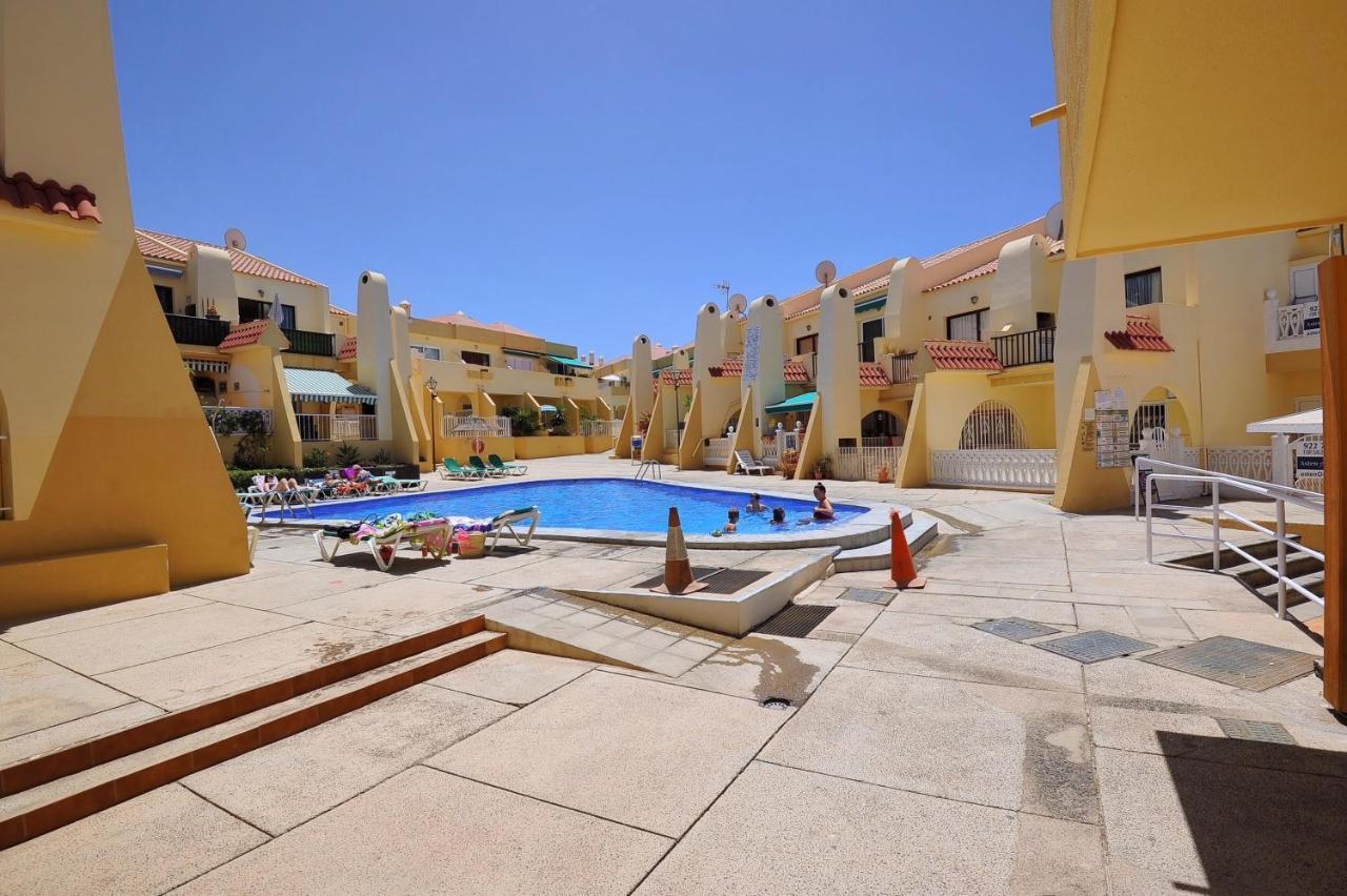 Cozy Pool View Apartment H-11 Mareverde Costa Adeje Dış mekan fotoğraf