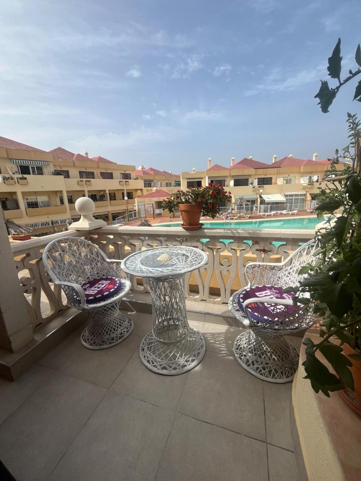 Cozy Pool View Apartment H-11 Mareverde Costa Adeje Dış mekan fotoğraf