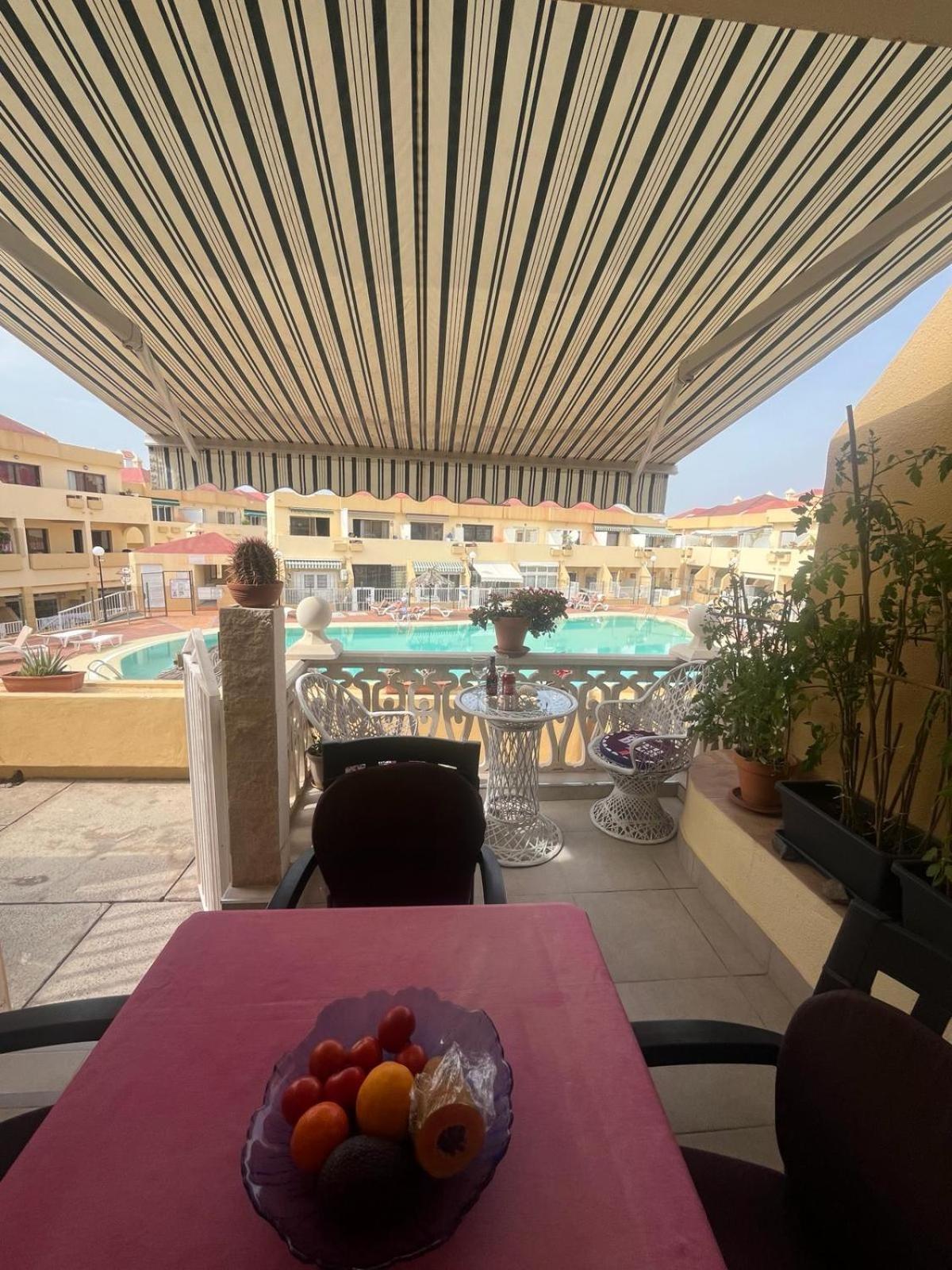 Cozy Pool View Apartment H-11 Mareverde Costa Adeje Dış mekan fotoğraf
