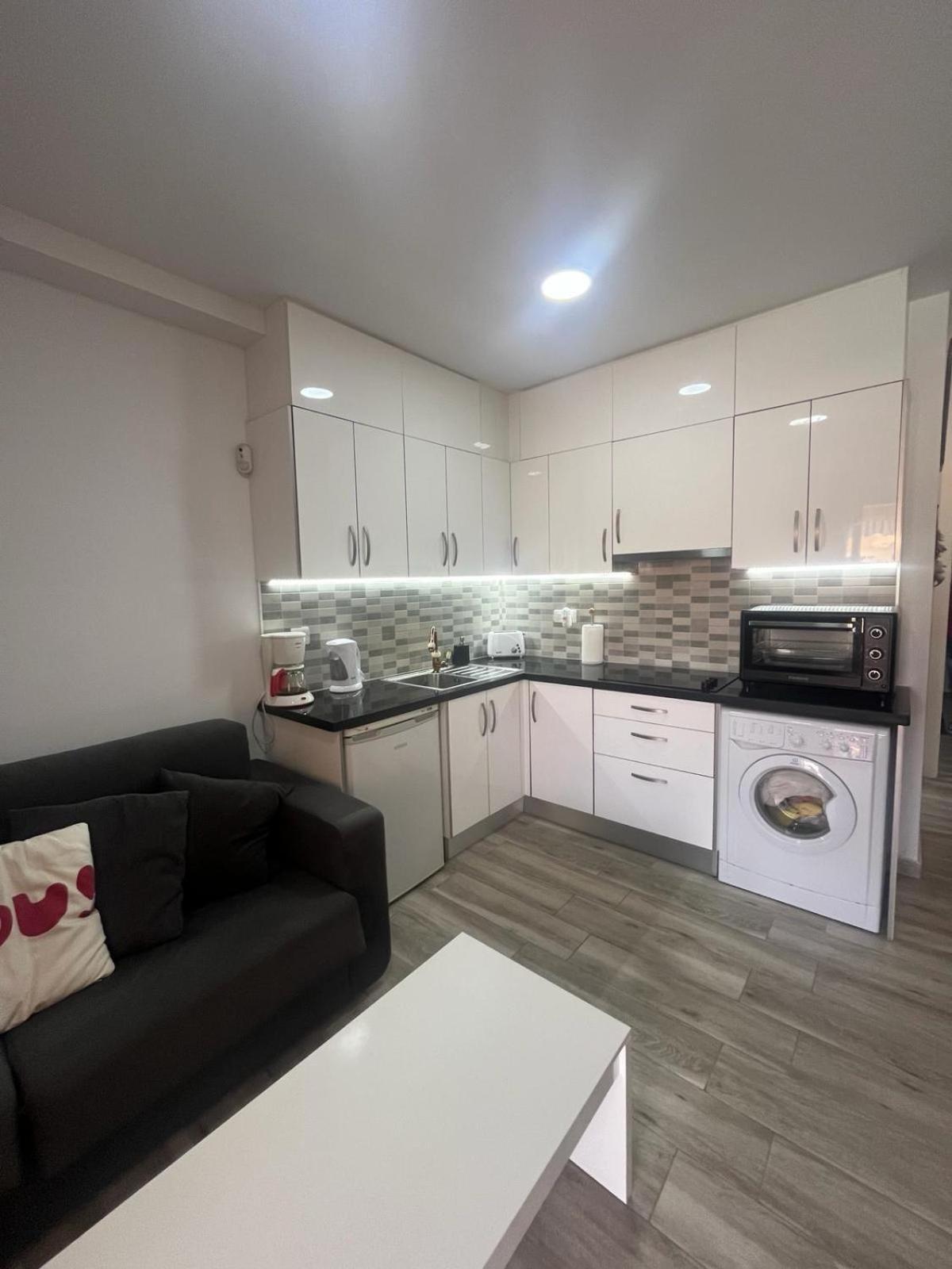 Cozy Pool View Apartment H-11 Mareverde Costa Adeje Dış mekan fotoğraf